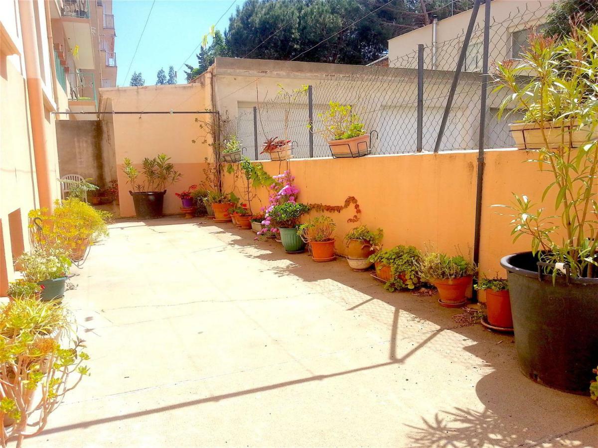 Hola! Apartment Perpignan Bagian luar foto